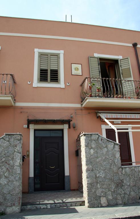 B&B Baia Delle Sirene Giardini-Naxos Extérieur photo