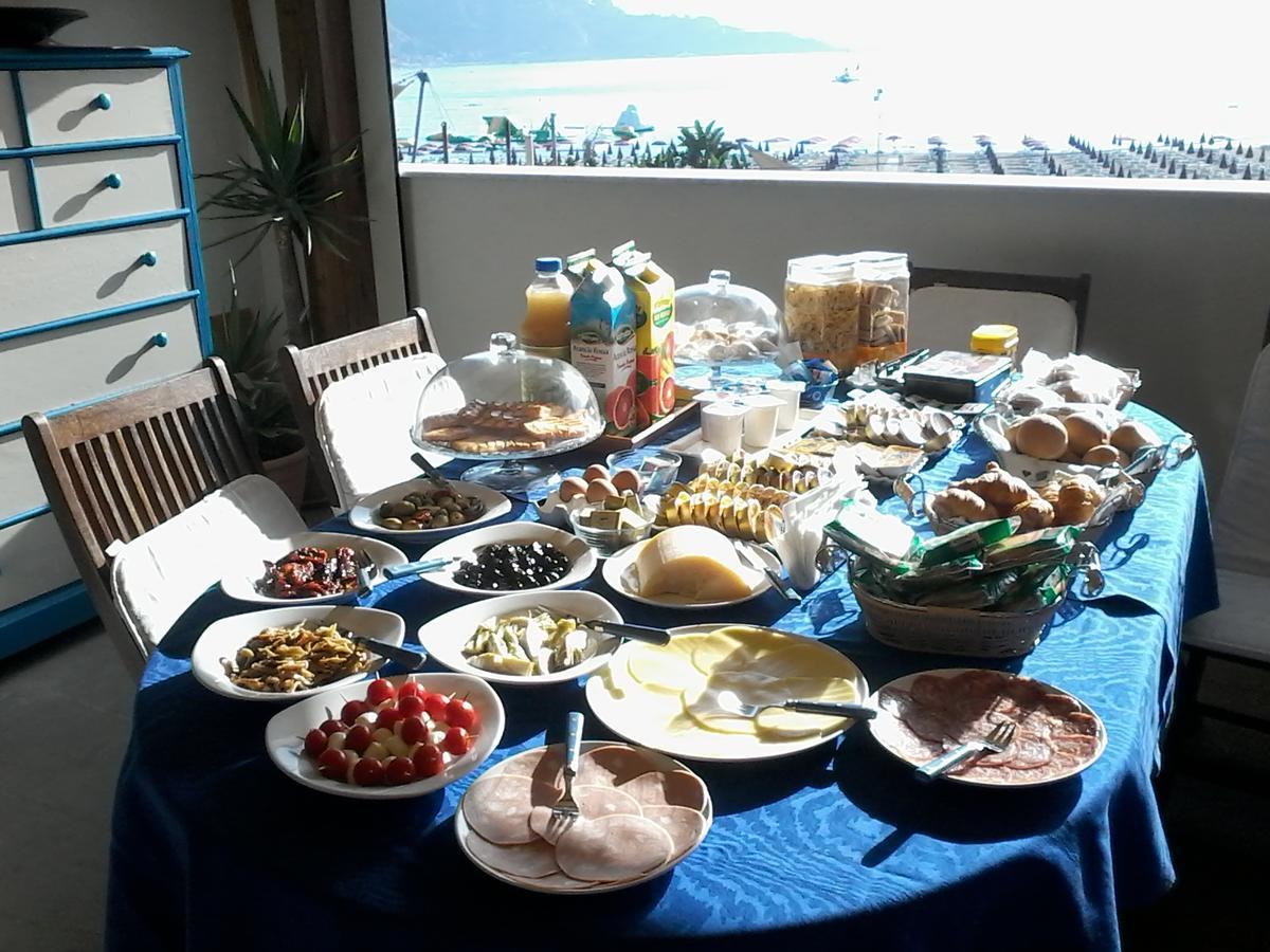 B&B Baia Delle Sirene Giardini-Naxos Extérieur photo